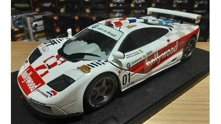 SOLIDO 1/18 - McLAREN F-1 GTR 6.1L V12 - TEAM HOLLYWOOD - Nº