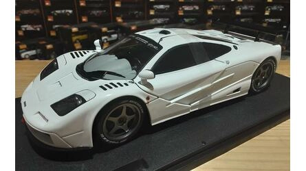 SOLIDO 1/18 - MCLAREN F1 GTR SHORT TAIL - 1996 - WHITE