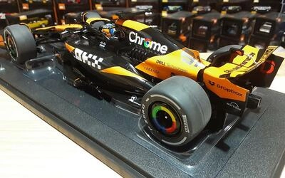 SOLIDO 1/18 - MCLAREN F1 MCL 38 - Nº 81 O. PIASTRI - AUSTRAL
