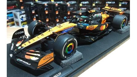SOLIDO 1/18 -  McLAREN F1 MCL39 TEAM MCLAREN N 81 WINNER CHI