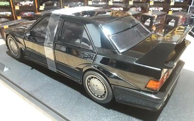 SOLIDO 1/18 - MERCEDES 190 E (W201) EVO II - 1990 - BLACK