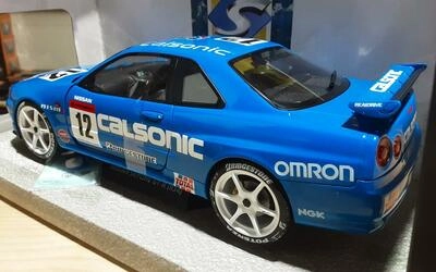 SOLIDO 1/18 - NISSANB SKYLINE R 34 GTR - STREETFIGHER CALSON