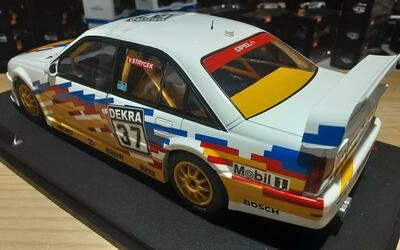 SOLIDO 1/18 - OPEL OMEGA EVO 500 - Nº 37 DTM 1991