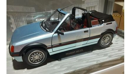 SOLIDO 1/18 - PEUGEOT 205 CTI - 1989 . LIGHT BLUE