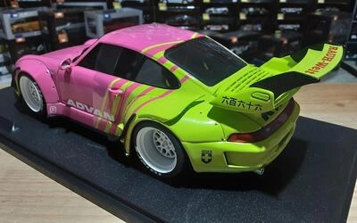 SOLIDO 1/18 - PORSCHE 911 993 RWB BODYKIT COUPE - 2024 - PIN