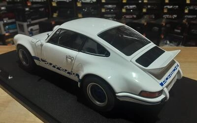 SOLIDO 1/18 - PORSCHE 911 CARRERA RS 2.7 COUPE - 1973 - WHIT