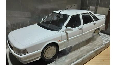 SOLIDO 1/18 - RENAULT 21 TURBO MK I - WHITE - 1988