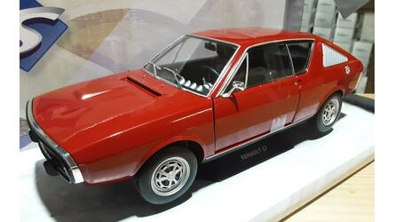 SOLIDO 1/18  - RENAULT R17 MK I - RED - 1976