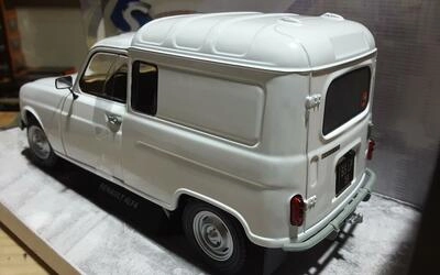 SOLIDO 1/18 - RENAULT R4L F4 VAN - WHITE - 1975