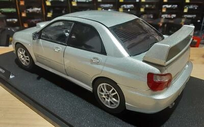 SOLIDO 1/18 - SUBARU IMPREZA WRX STi  PREMIUM - SILVER EFFEC