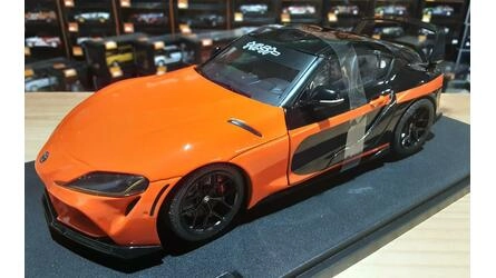 SOLIDO 1/18 - TOYOTA SUPRA GR - 2023 - ORANGE / BLACK