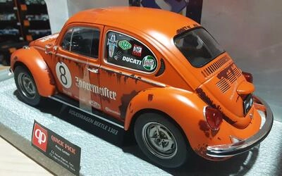 SOLIDO 1/18 - VW  BEETLE 1303 - Nº 8 JAEGER TRIBUTE - ORANGE