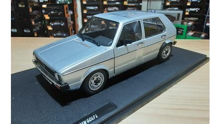 SOLIDO 1/18 - VW GOLF L MK I - 1983 - SILVER