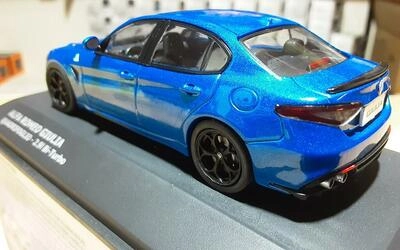 SOLIDO 1/43 - ALFA ROMEO GIULIA QUADRIFOGLIO - BLUE - 2019