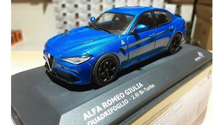 SOLIDO 1/43 - ALFA ROMEO GIULIA QUADRIFOGLIO - BLUE - 2019