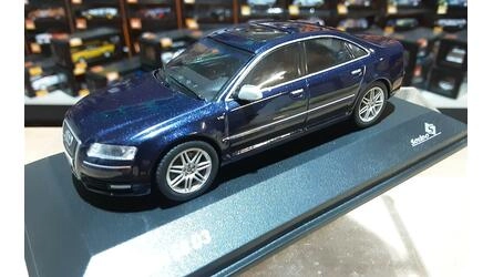 SOLIDO 1/43 - AUDI A8 (D3) - 2010 - BLUE