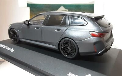 SOLIDO 1/43 - BMW M5 TOURING - 2024 - FROZEN DEEP GREY