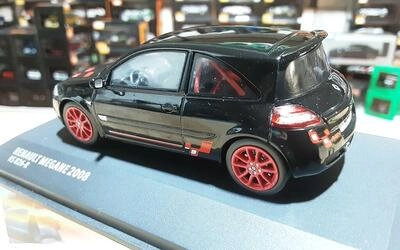 SOLIDO 1/43 - RENAULT MEGANE R26 R - 2008 - BLACK / RED