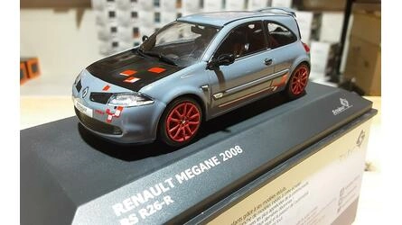 SOLIDO 1/43 - RENAULT MEGANE R26 R - MO0NSTONE GREY - 2009