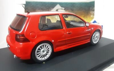 SOLIDO 1/43 - VOLKSWAGEN GOLF IV R32 - 2003 - TORONTO RED