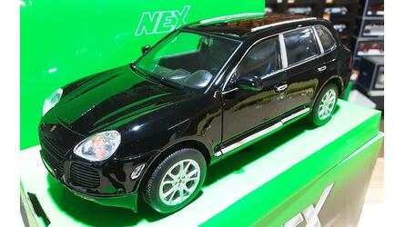 WELLY 1/24 - PORSCHE CAYENNE TURBO - 2002 - BLACK