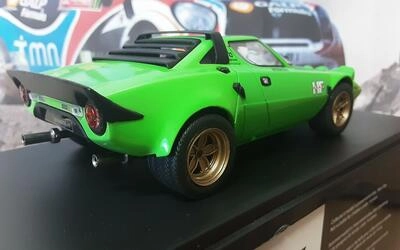 WHITE BOX 1/24 - LANCIA STRATOS HF - LIGHT GREEN