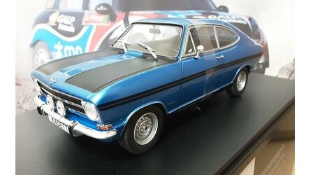 WHITE BOX 1/24 -  OPEL KADETT B RALLY - METALIC BLUE