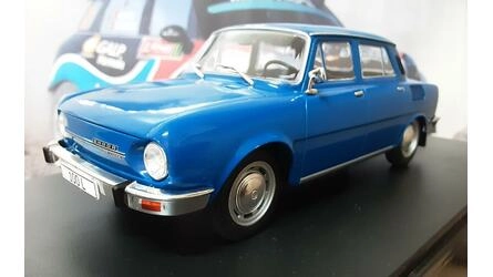 WHITE BOX 1/24 -  SKODA 100 L - BLUE - 1974