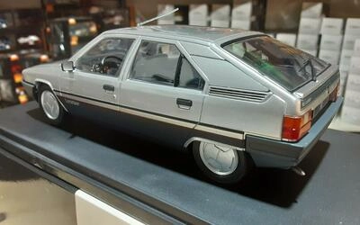 WHITEBOX 1/24 - CITROEN BX LEADER - SILVER - 1982