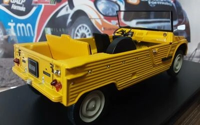 WHITEBOX 1/24 -  CITROEN MEHARI - YELLOW - 1970