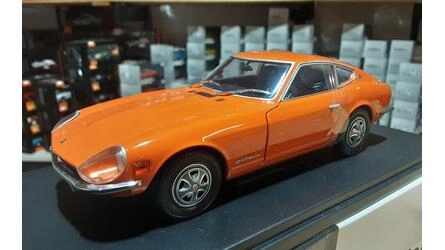 WHITEBOX 1/24 -  DATSUN 240 Z RHD - ORANGE - 1969