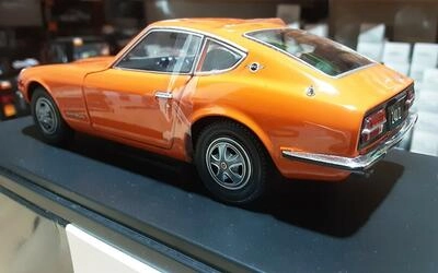 WHITEBOX 1/24 -  DATSUN 240 Z RHD - ORANGE - 1969