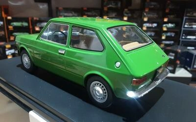 WHITEBOX 1/24 - FIAT 127 - 1971 - GREEN