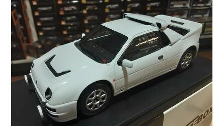 WHITEBOX 1/24 -  FORD RS 200 - WHITE - 1984