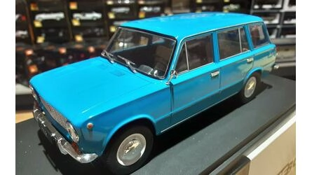 WHITEBOX 1/24 - LADA FIAT 2102 SW STATION WAGON - LIGHT BLUE