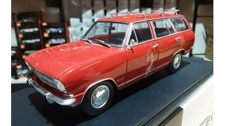 WHITEBOX 1/24 - OPEL KADETT B CARAVAN - RED - 1965