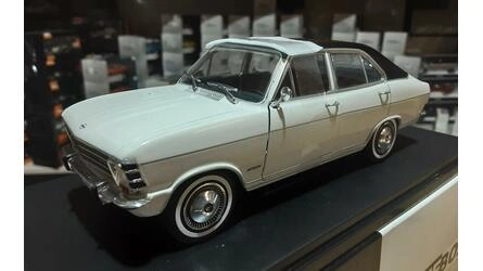 WHITEBOX 1/24 -  OPEL OLYMPIA A - WHITE - 1967