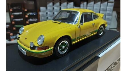 WHITEBOX 1/24 - PORSCHE 911 CARRERA 2.7 RS - YELLOW GREEN - 