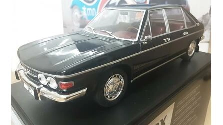 WHITEBOX 1/24 -  TATRA 613 - BLACK - 1973