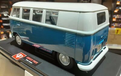 WHITEBOX 1/24 -  VW T1 KOMBI - WHITE / BLUE - 1962