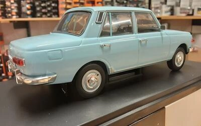 WHITEBOX 1/24 -  WARTBURG 353 - LIGHT BLUE - 1967